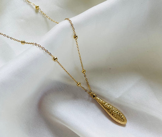 ✨Stainless steel Gold Beaded Long Shell Pendant ✨