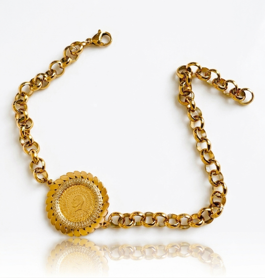 ✨ Stainless Steel Gold Verse Diamantés Chain Bracelet ✨