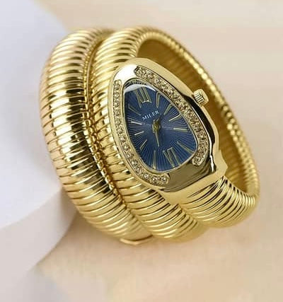 ✨Serpentine Gold Blue Dial Bvlg Watch ✨