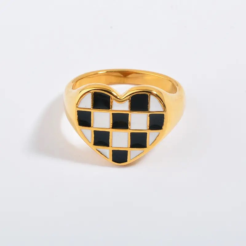 18k Glory Gold Heart Ring ✨