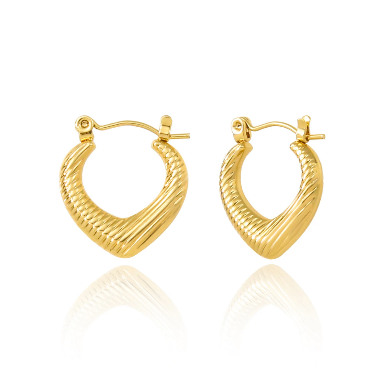 Textured golden earrings