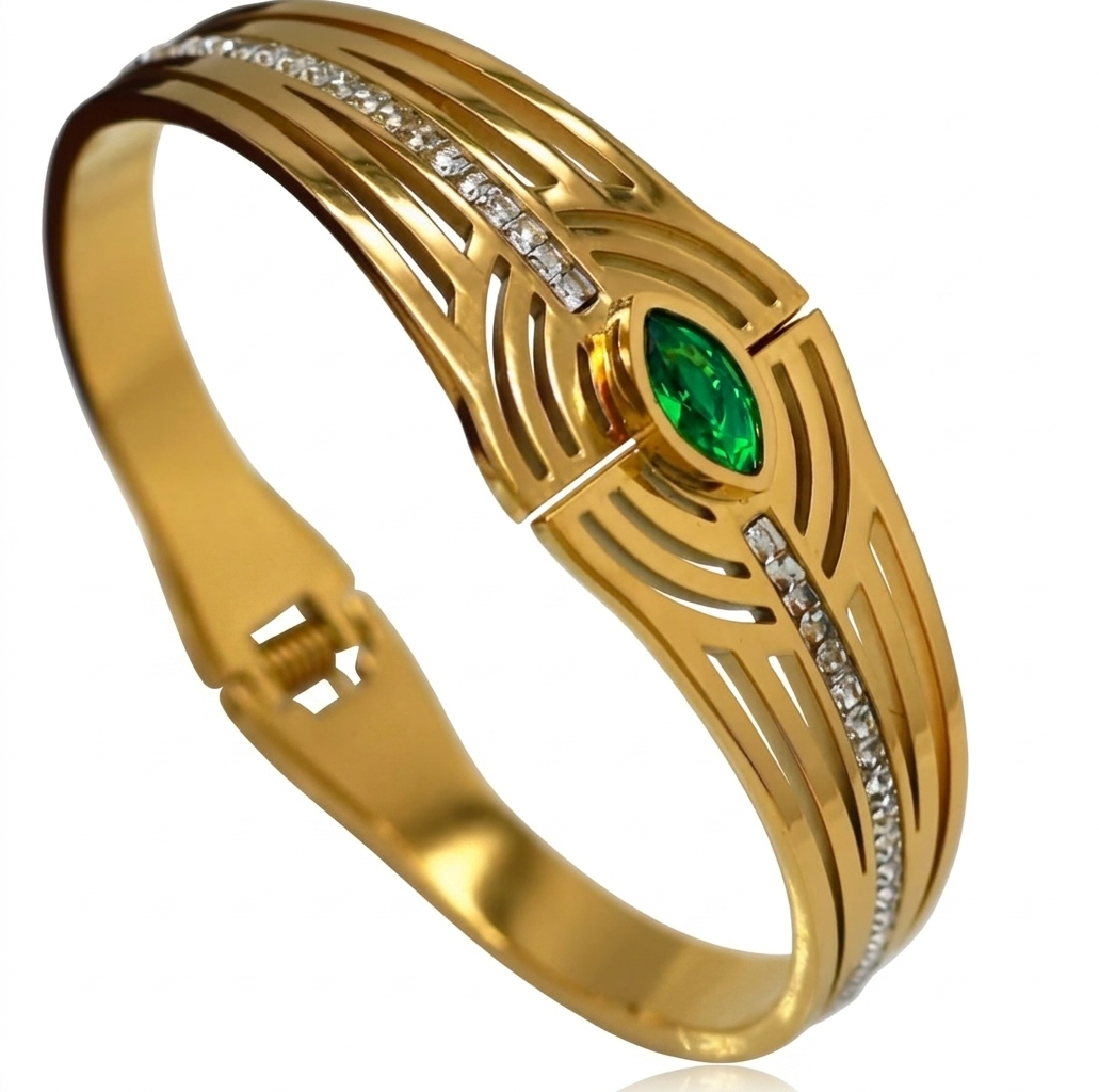 ✨22k Stainless steel Vintage OP Emerald eye cuff bracelet✨