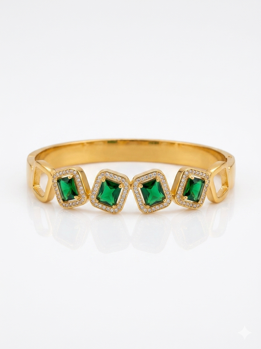 ✨Stainless steel Gold Emerald Zirconia Cuff Bracelet ✨