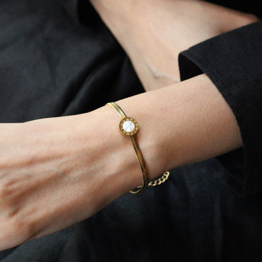 ✨Stainless steel Gold white dial snak chain Bracelet ✨