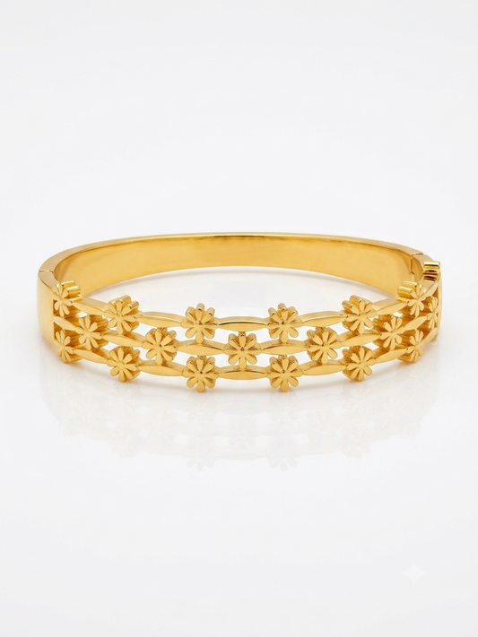 ✨Stainless steel Gold Floral Cuff Bracelet ✨