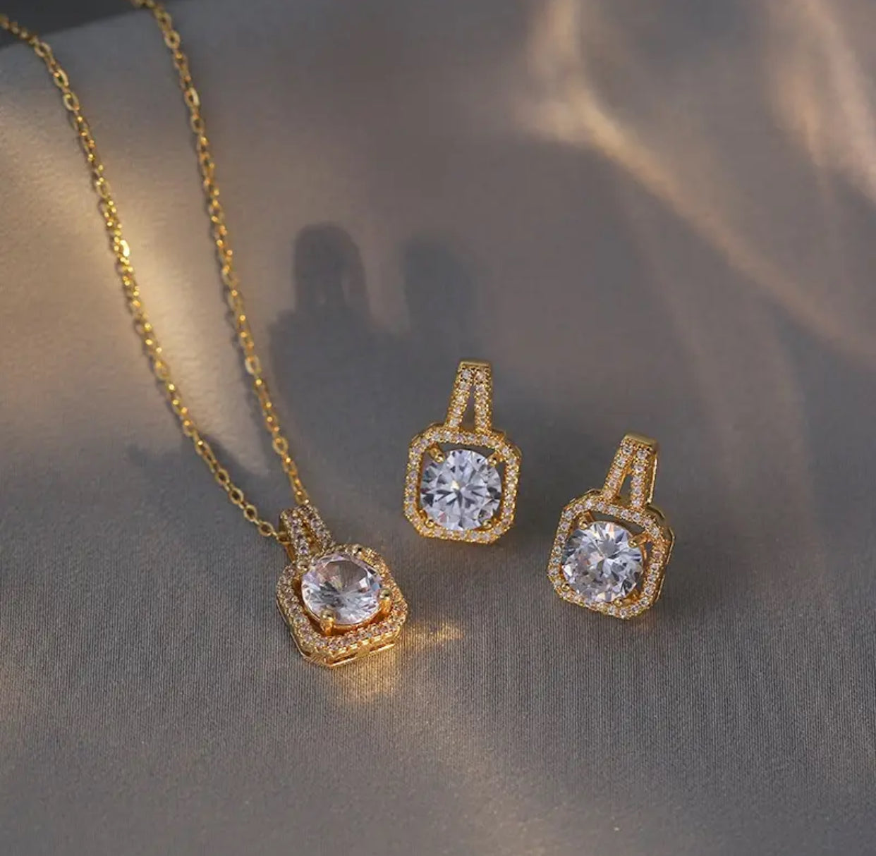 Delicate CZ zircon iced out pendant & tops set