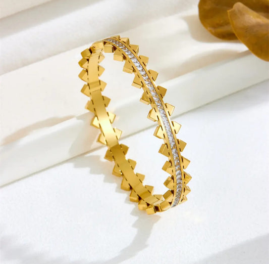 ✨SS Gold Zircon Zigzag Cuff Bracelet ✨