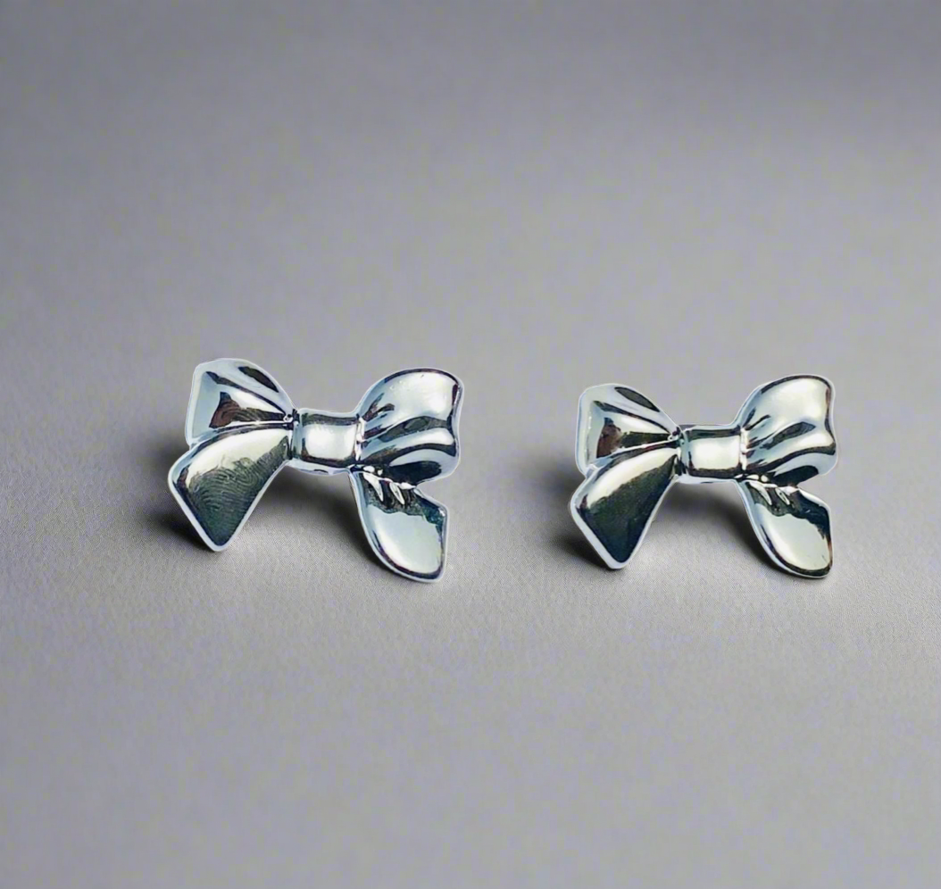 Chunky Dorito Bow Earrings 🎀