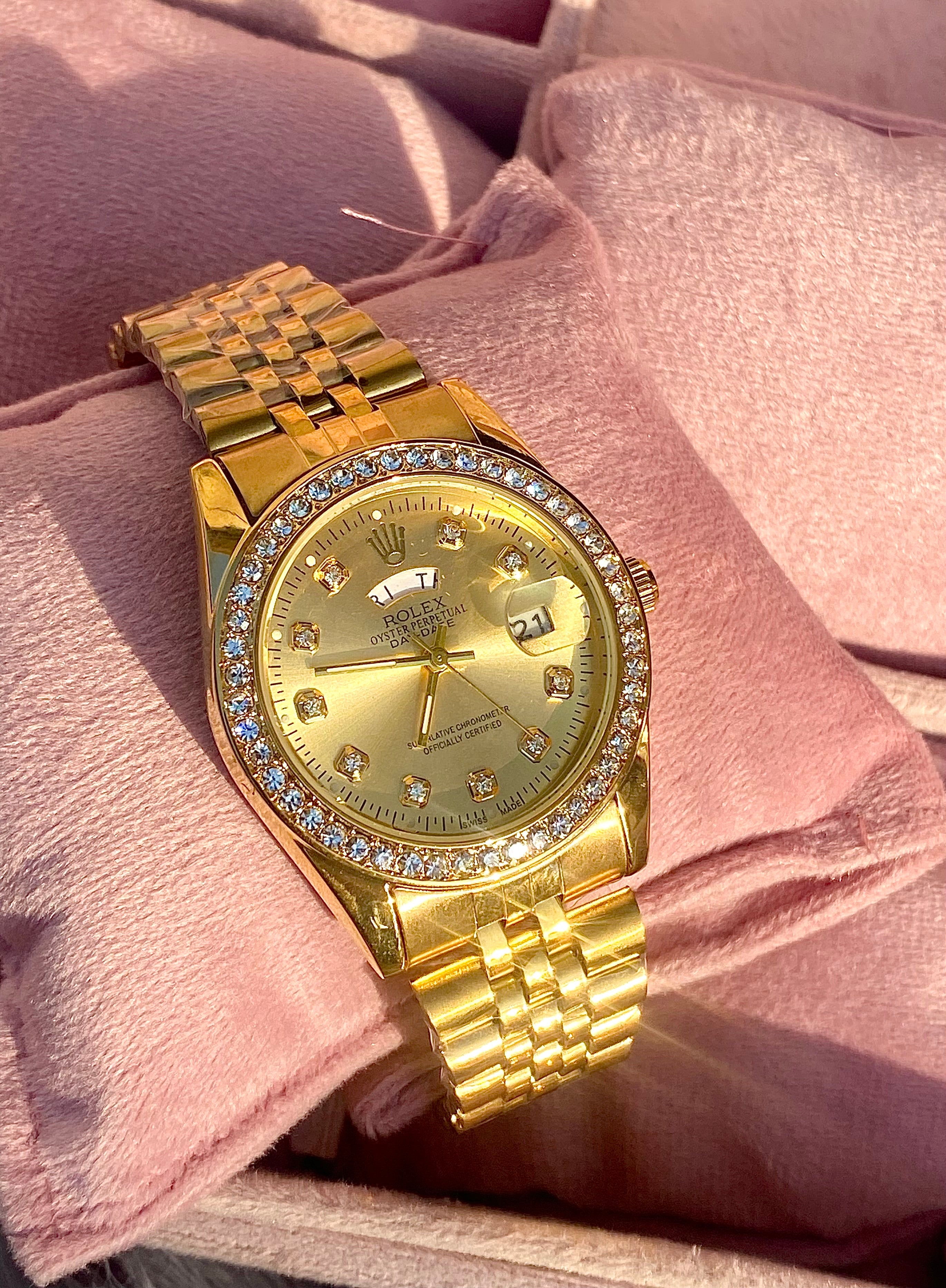 Golden Dial Crystal Studded Swiss Watch ✨