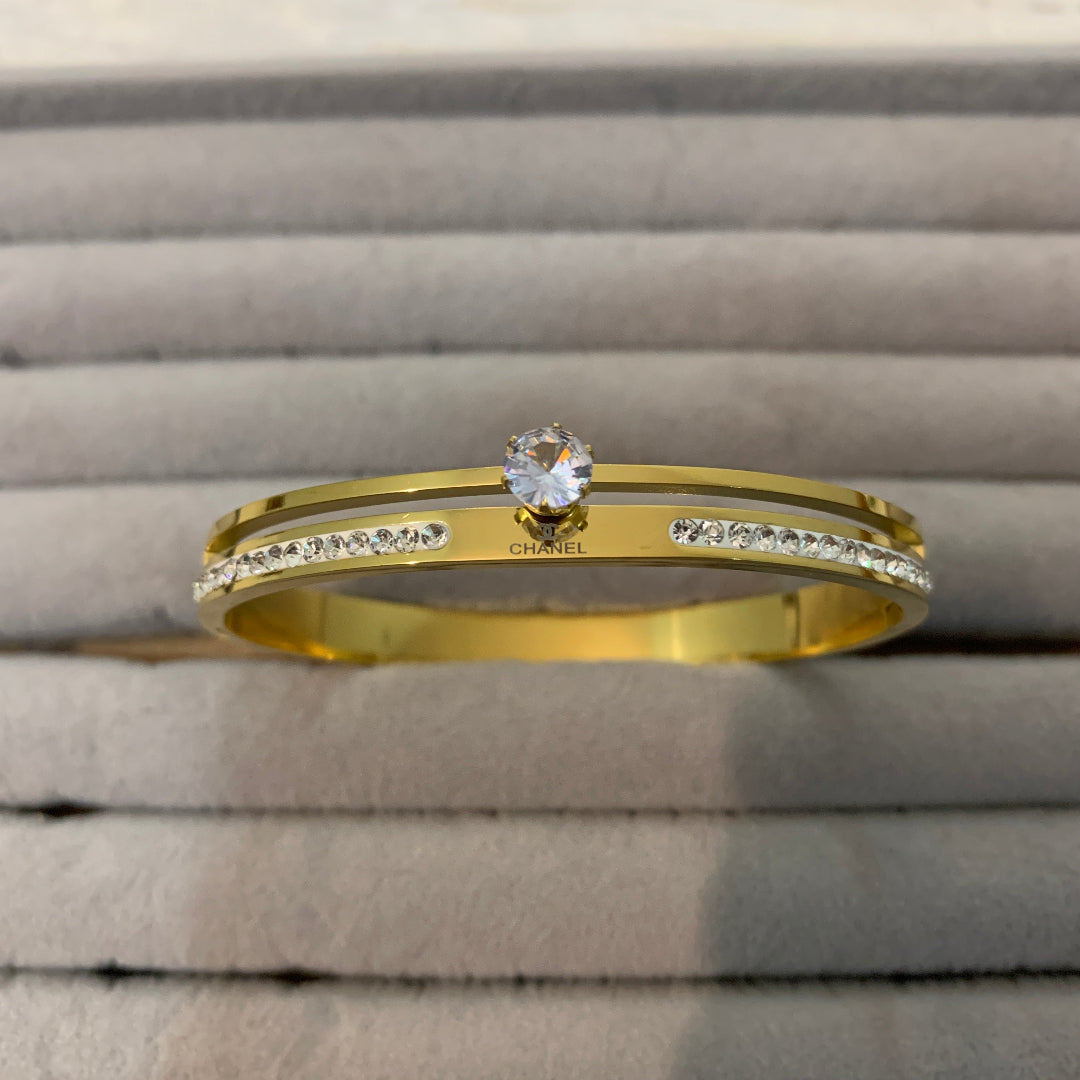 ✨22k Gold stainless steel Zircon Cuff Bracelet ✨