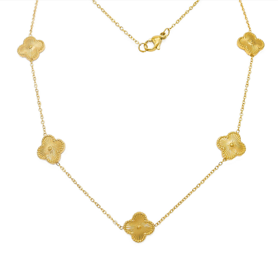 Gold Clovie Necklace