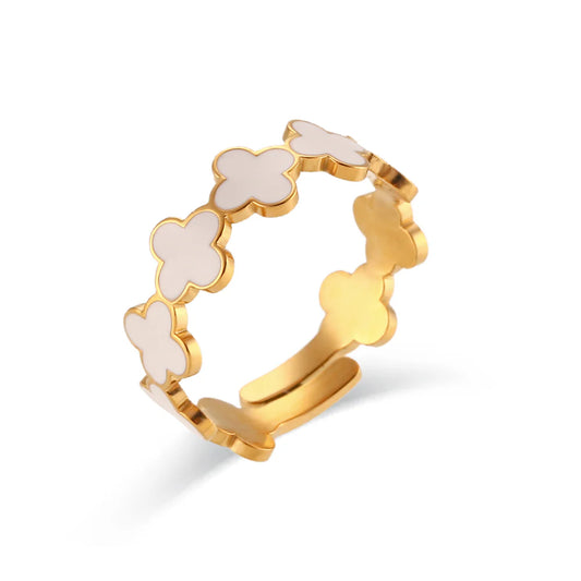 ✨Clover White band Ring✨