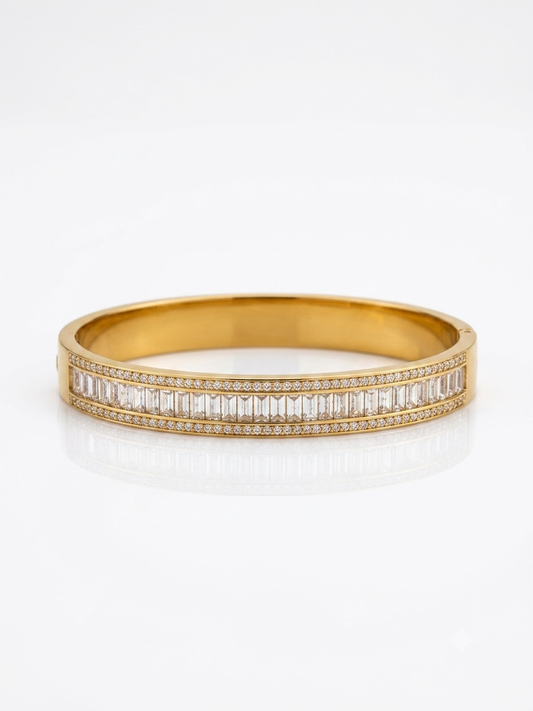 ✨Exquisite Stainless steel Zircona Cuff Bracelet ✨