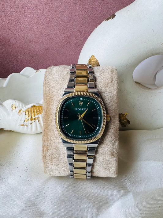 ✨Exclusive SilverXGold Rlx Watch ✨