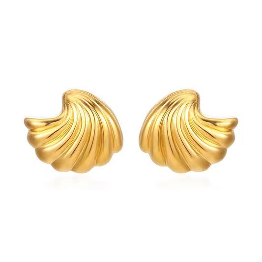 ✨Stainless steel Gold Shell Earrings ✨