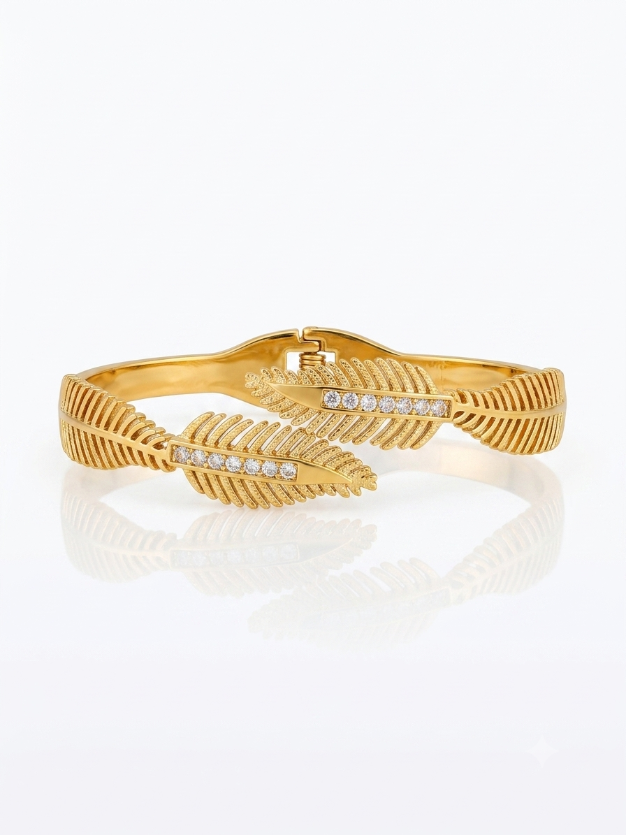 ✨Stainless steel Gold Crystal Studded Leaf Cuff Bracelet✨