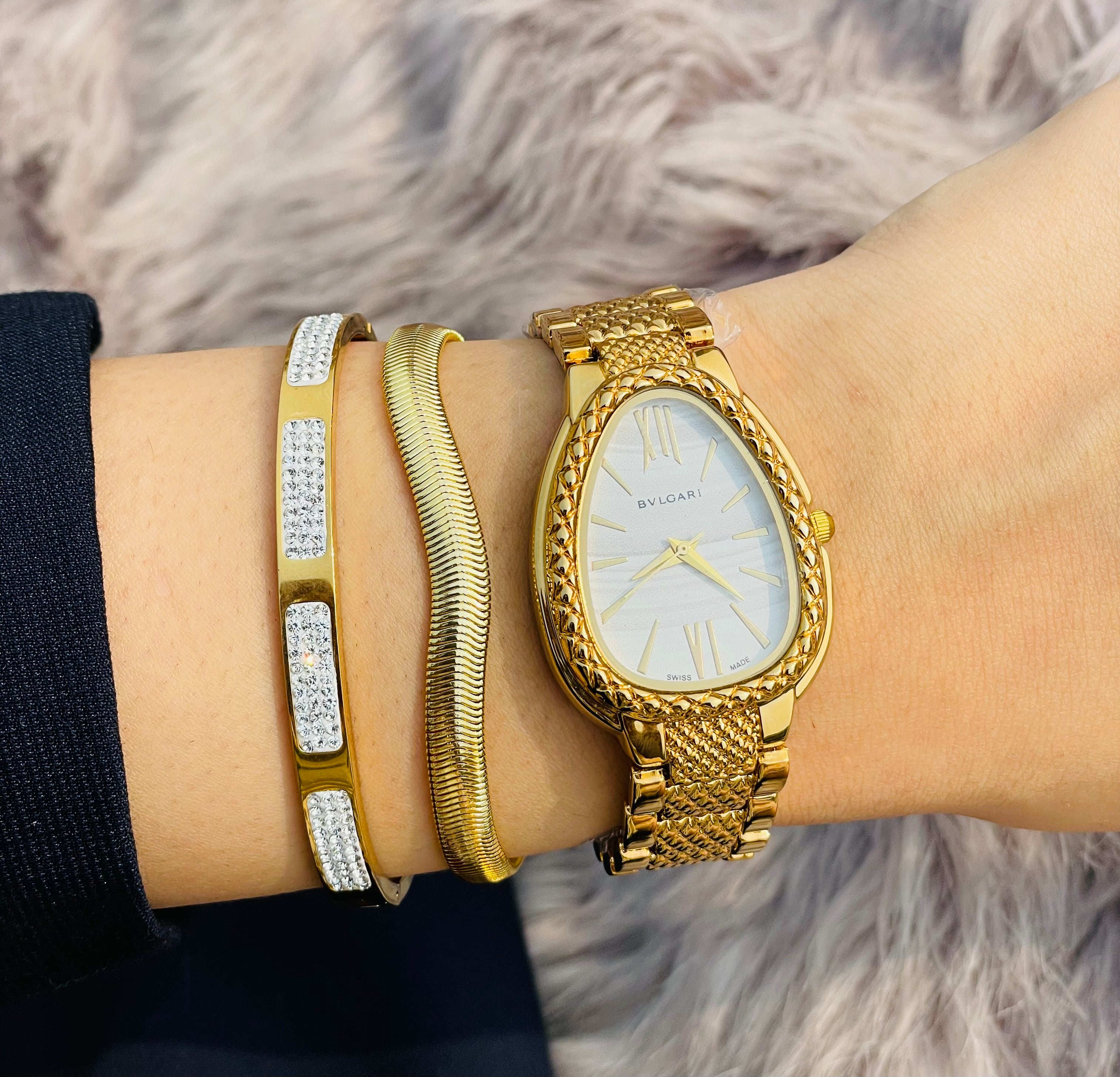 18k Bvlg Watch and bracelets stack Set ✨