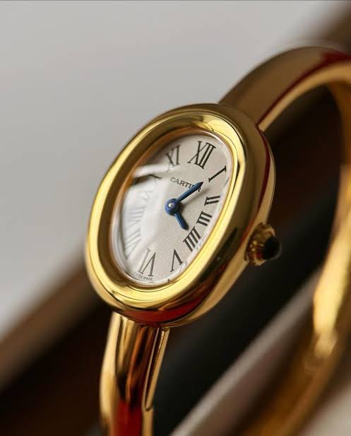 ✨ Carte Gold White Dial Classic Cuff Watch ✨