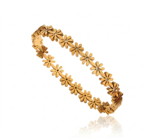 ✨22k Gold stainless steel Diamantés Floral Cuff Bracelet✨