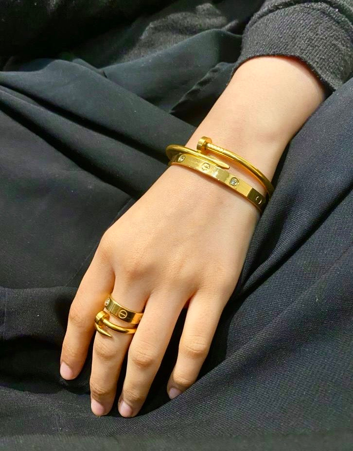 Exquisite Luxe Dream Stacking Gold Set
