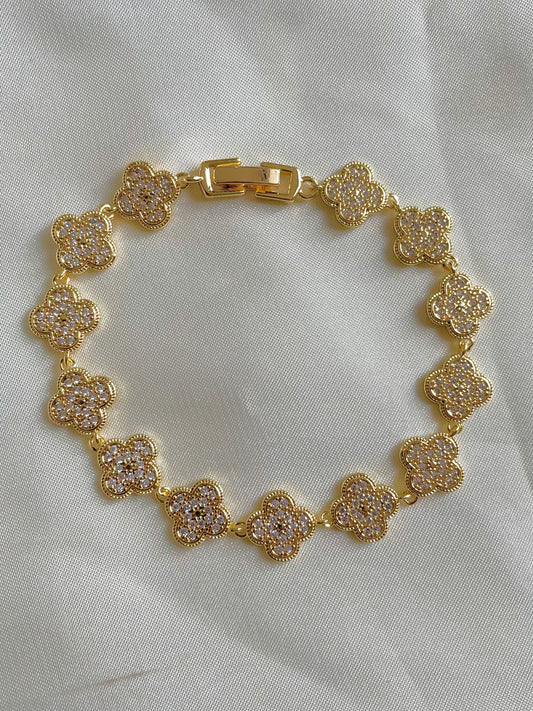 ✨Zircon Gold Clovie Chain Bracelet ✨