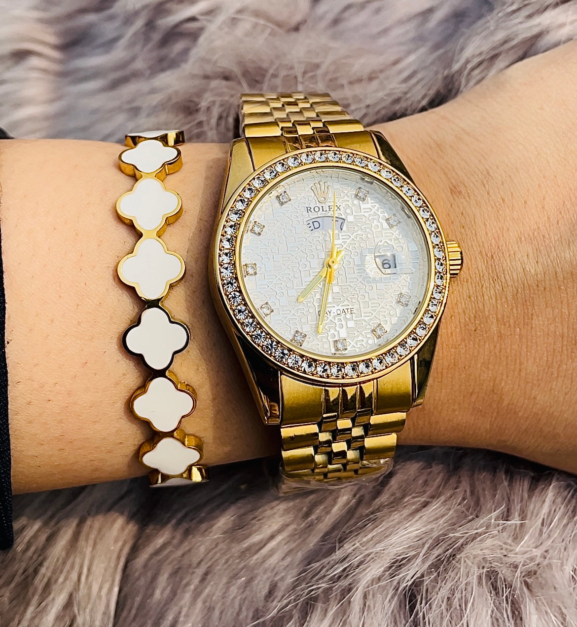 18k Clovie Bracelet and watch stack set ✨