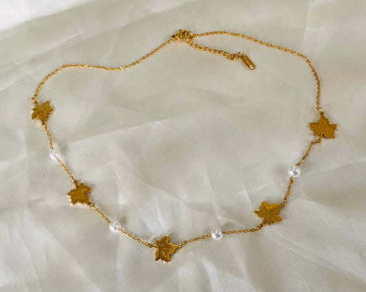 ✨Stainless Steel Gold Leaf Pearl Necklace Pendant ✨