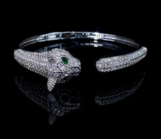 🐆✨ Silver Emerald Eye Zirconium Studded Leopard Adjustable Cuff Bracelet 🐆✨