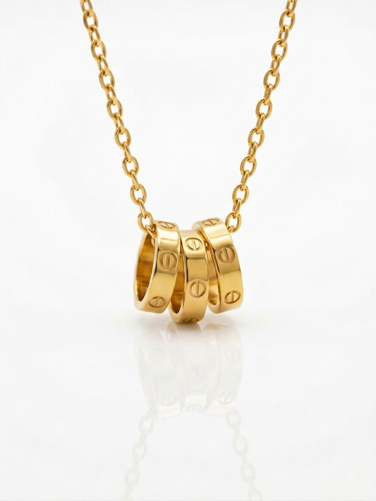 ✨Stainless steel Gold Tri Carte Pendant✨