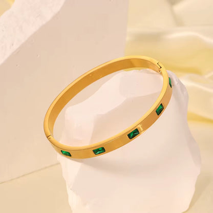 ✨22k Gold Stainless Steel Emerald Bar Gold Cuff Bracelet✨