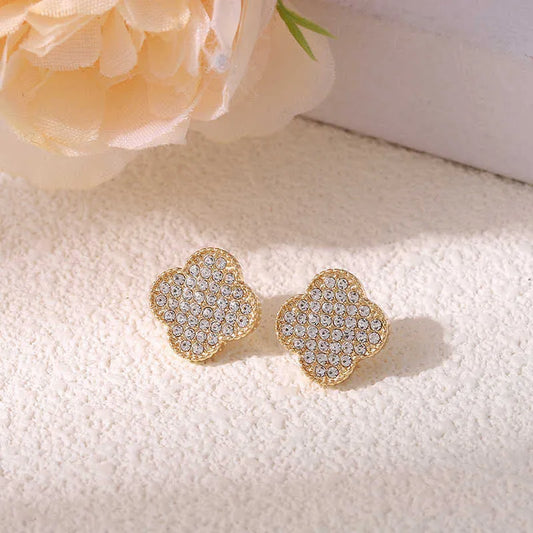 ✨Zirconium crystal Gold Clovie stud earrings ✨
