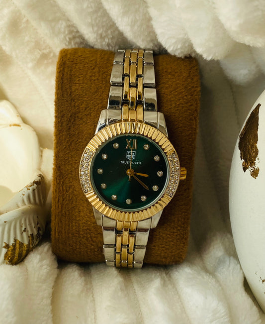 ✨Exquisite Crystal studded Emerald Dial GoldxSilver True Worth Watch ✨
