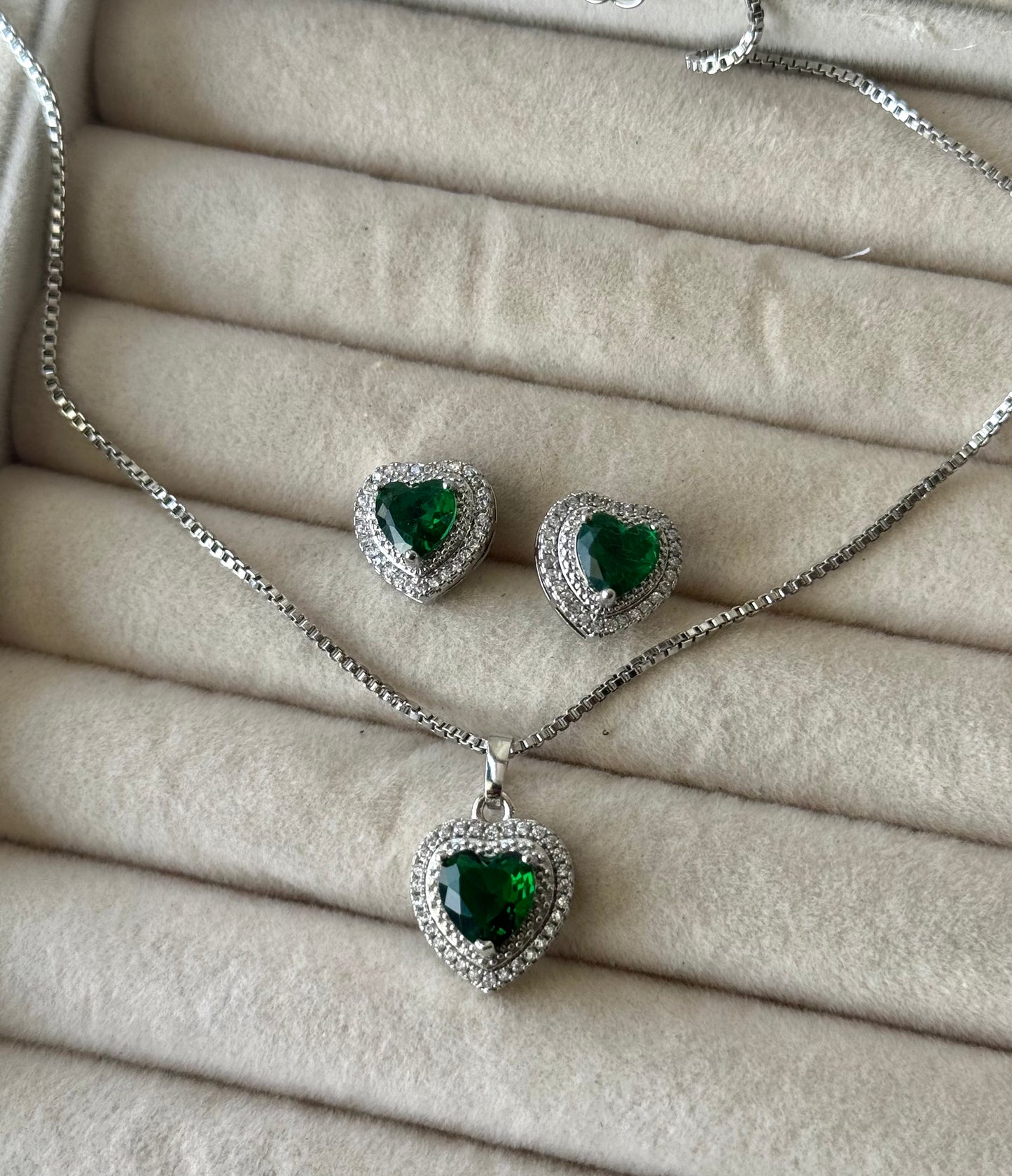 Sterling Zircon Silver emerald heart Pendant tops set