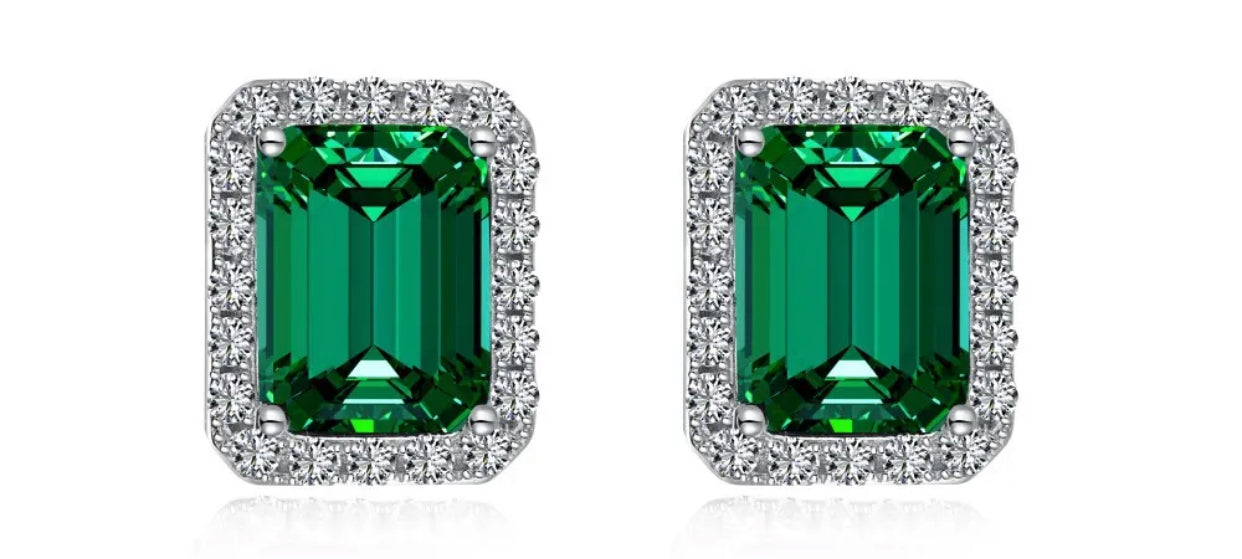 Emerald zircon pendant tops set