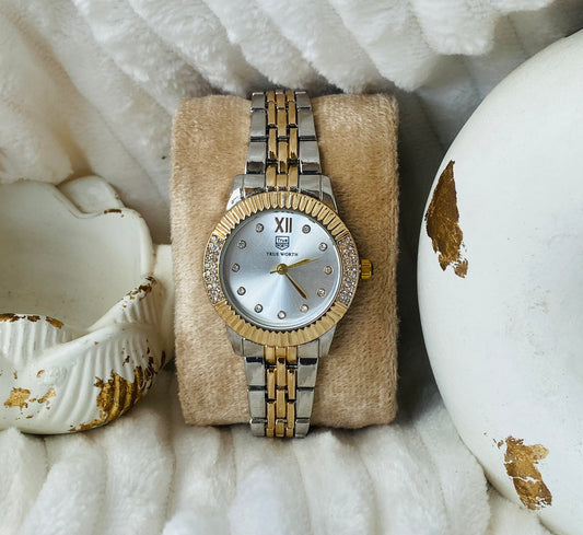 ✨ Exquisite Silver Dial GoldxSilver Strap Crystal Studded True worth Watch✨