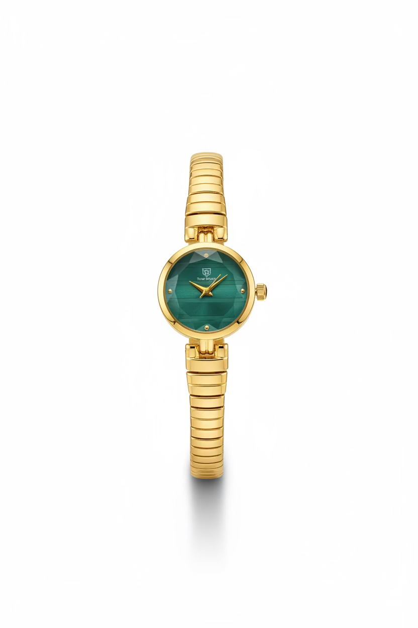 ✨Stainless Steel Emerald Dial Gold serpentine Chain True Worth Watch ✨