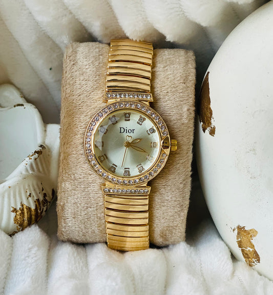 ✨Exquisite white dial gold chain crystal studded dior watch✨