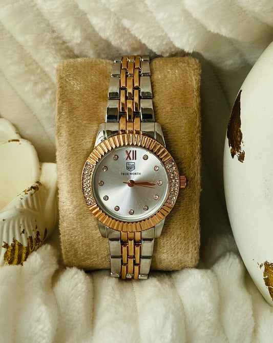 ✨Exquisite Crystal studded silver Dial RoseGoldxSilver True Worth Watch ✨
