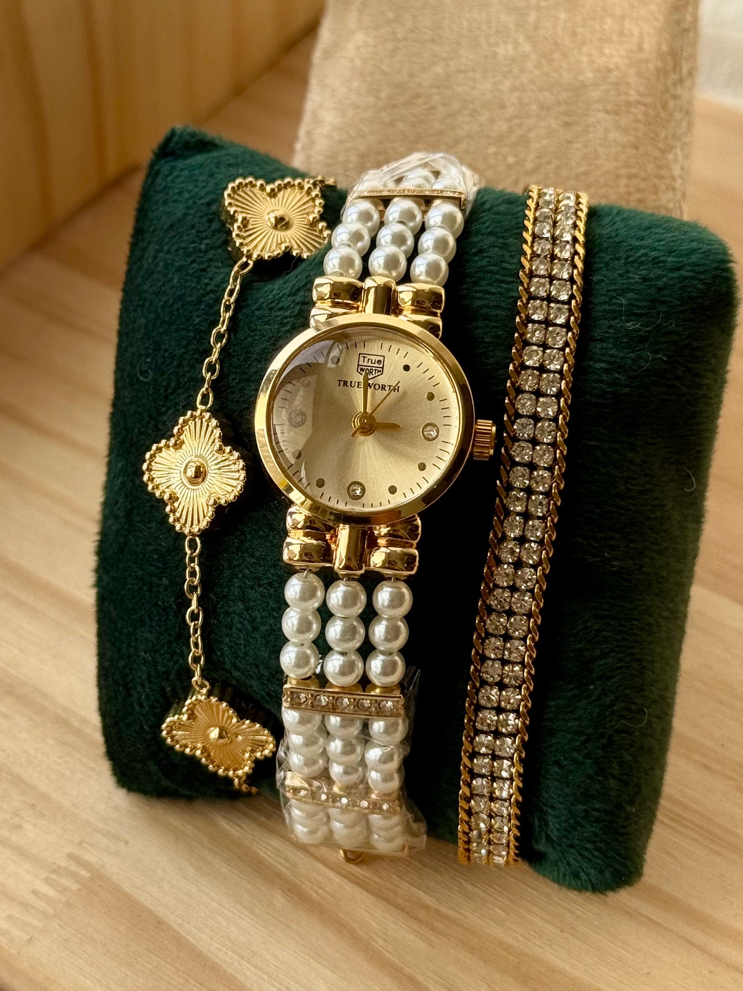 ✨ Exquisite gold Pearl Watch Stack ✨