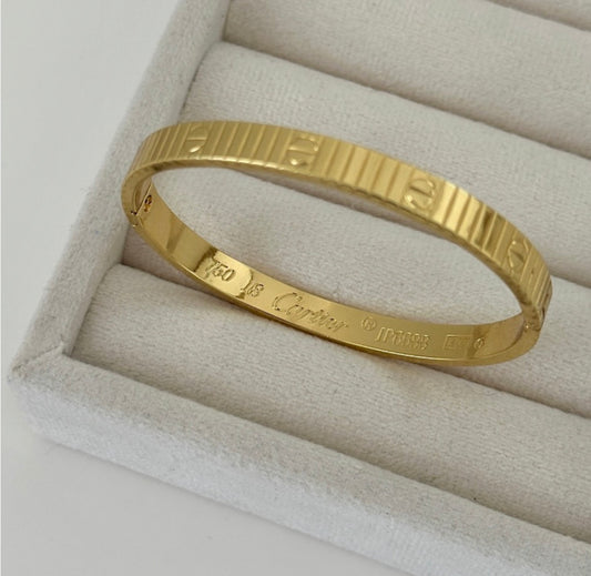 Braided Carte stamped bracelet 18k