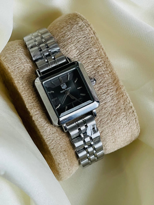 ✨ Silver True Worth Exquisite Black Dial Watch ✨