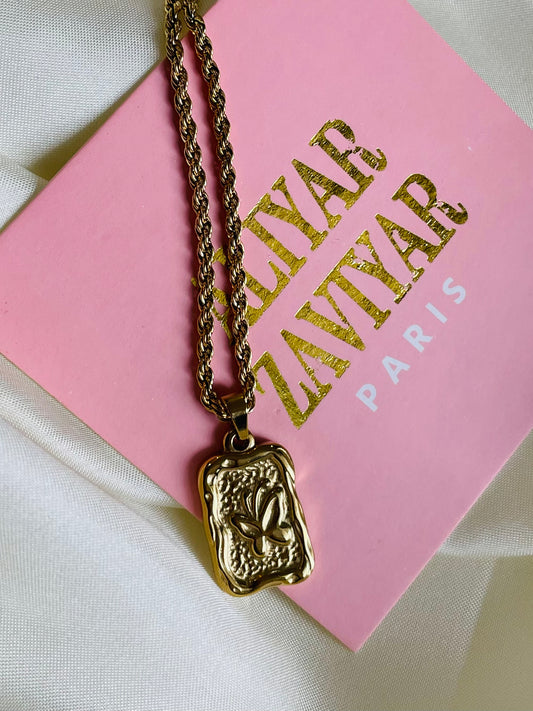 ✨Gold Butterfly Floral Rope Chain Pendant ✨