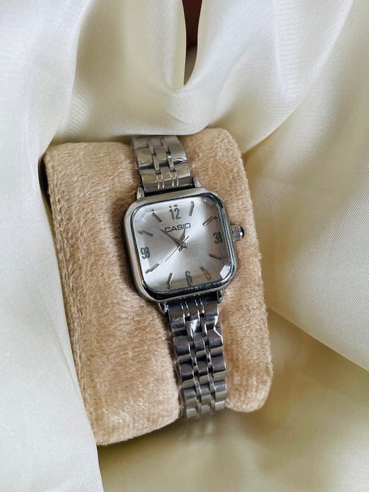 ✨ All in All Silver Exquisite Casio Watch ✨