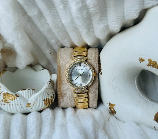 ✨Exclusive Stainless Steel Crystal Studded White Dial Bvlg Watch ✨