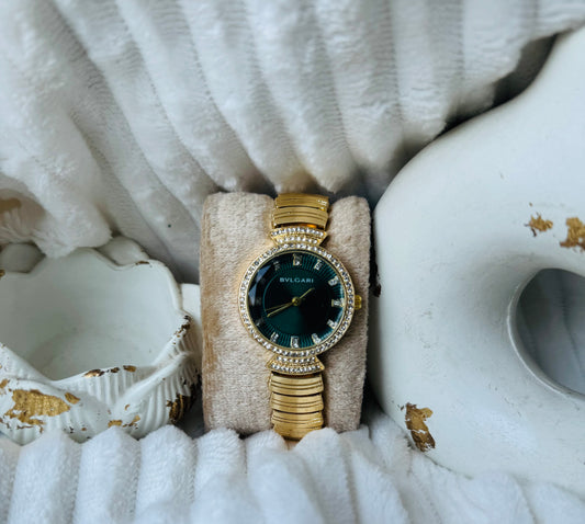✨Exclusive Stainless Steel Crystal Studded Emerald Dial Bvlg Watch ✨