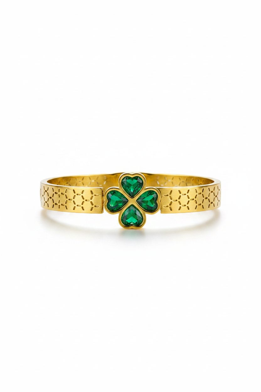 ✨Stainless steel Gold Emerald Clovie Cuff Bracelet ✨