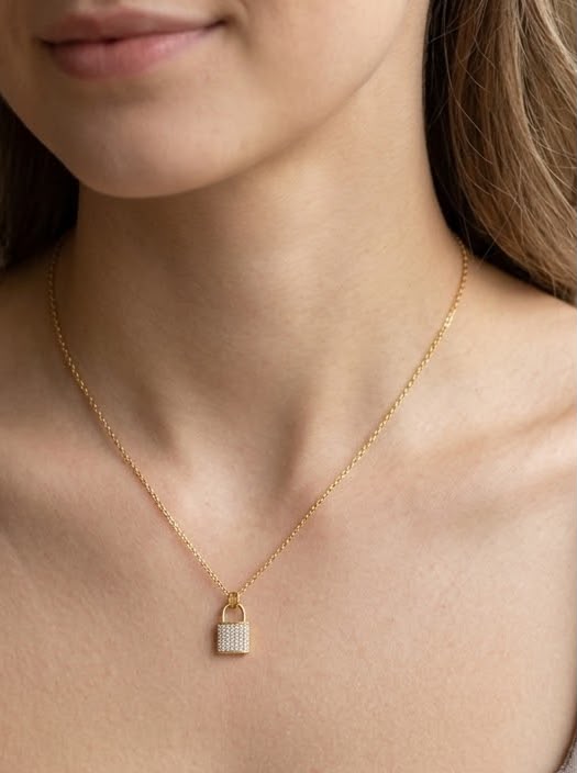 Crystal Lock chain pendant