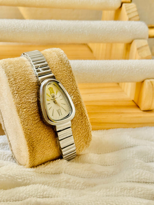 ✨Stainless Steel White Dial Silver Link Chain Bvlg True Worth Watch ✨