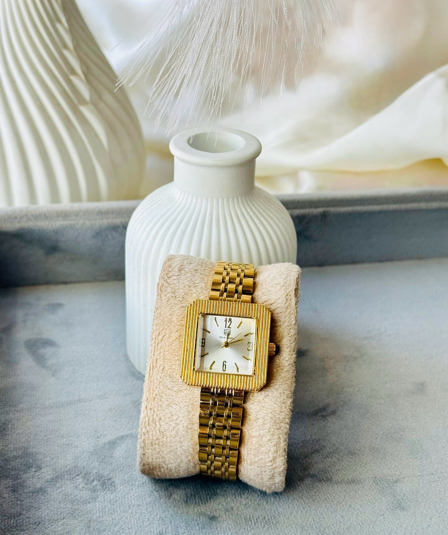 ✨Exquisite Gold White Dial True worth Jubilee Watch ✨