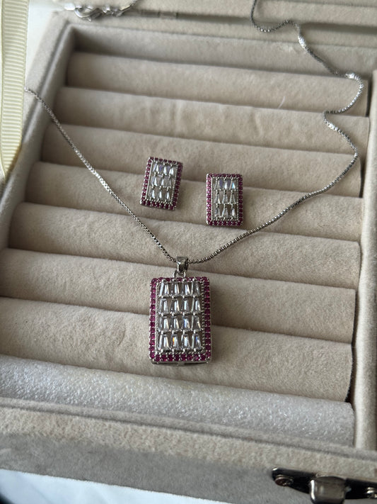 Sterling Silver Tyrell pendant & tops set